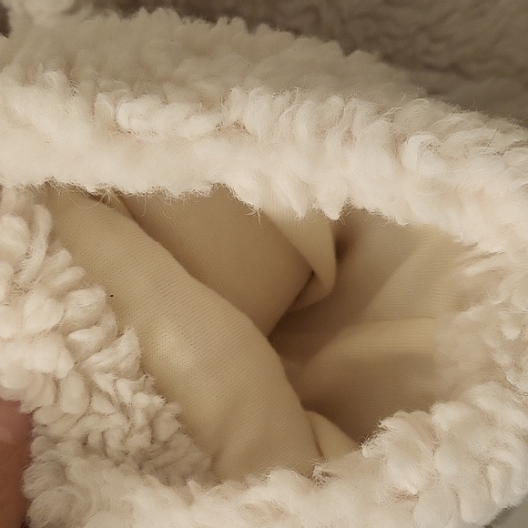 Lou & Grey Size M Sherpa zip up - Picture 7 of 8